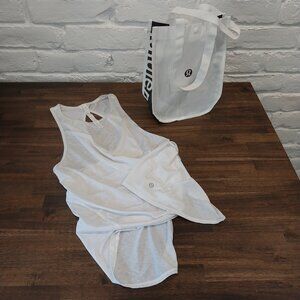 Lululemon Top Womens 6 M White All Tied Up Open Back Shopping Bag Included